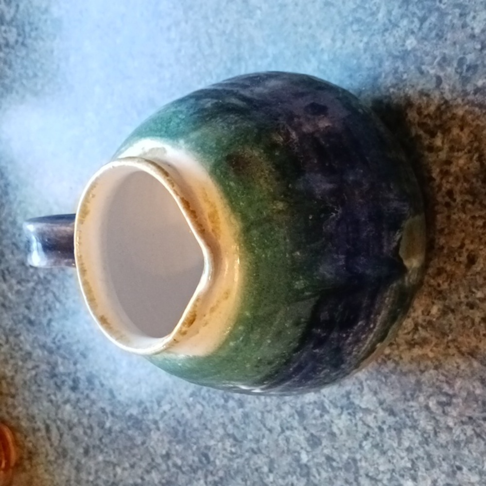 Kitchen Pottery Server Pitcher - Picture 3 of 7